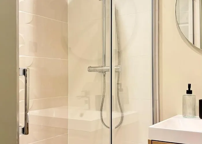 Appartement Le Jj - à 5min De La Gare, 10 Min De Thermale Et 15 Min De La Place Stanislas, Le à Pied !